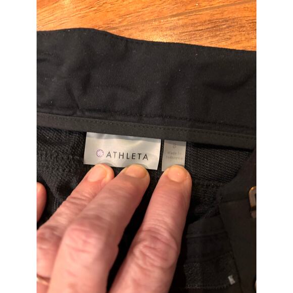 Athleta joggers black snap closure elastic at ankle back pockets women’s size 8 - Picture 5 of 13